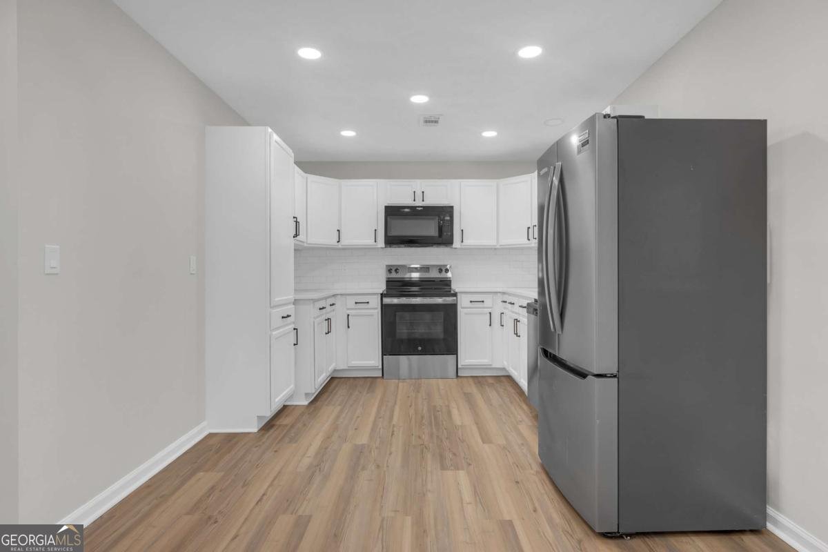 1258 Autumn Hill Lane Stone Mountain - Photo 9