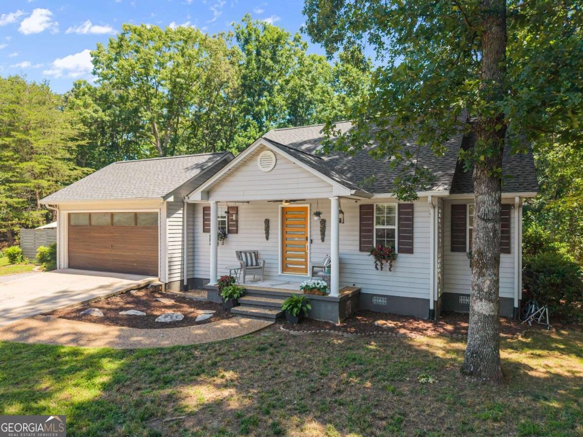 4126 Glenwood Drive Gainesville - main photo