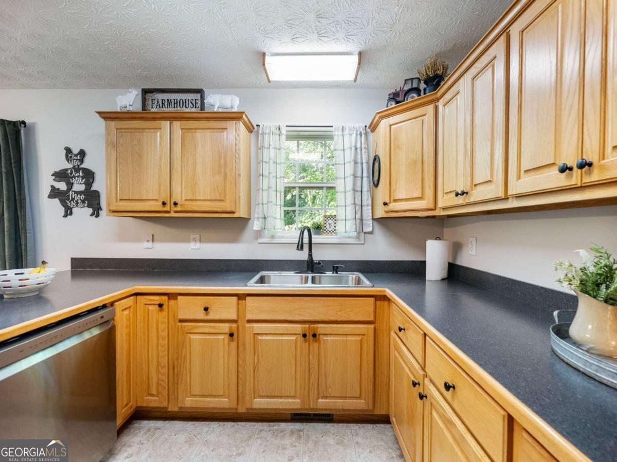 50 Kensington Drive Cleveland - Photo 11