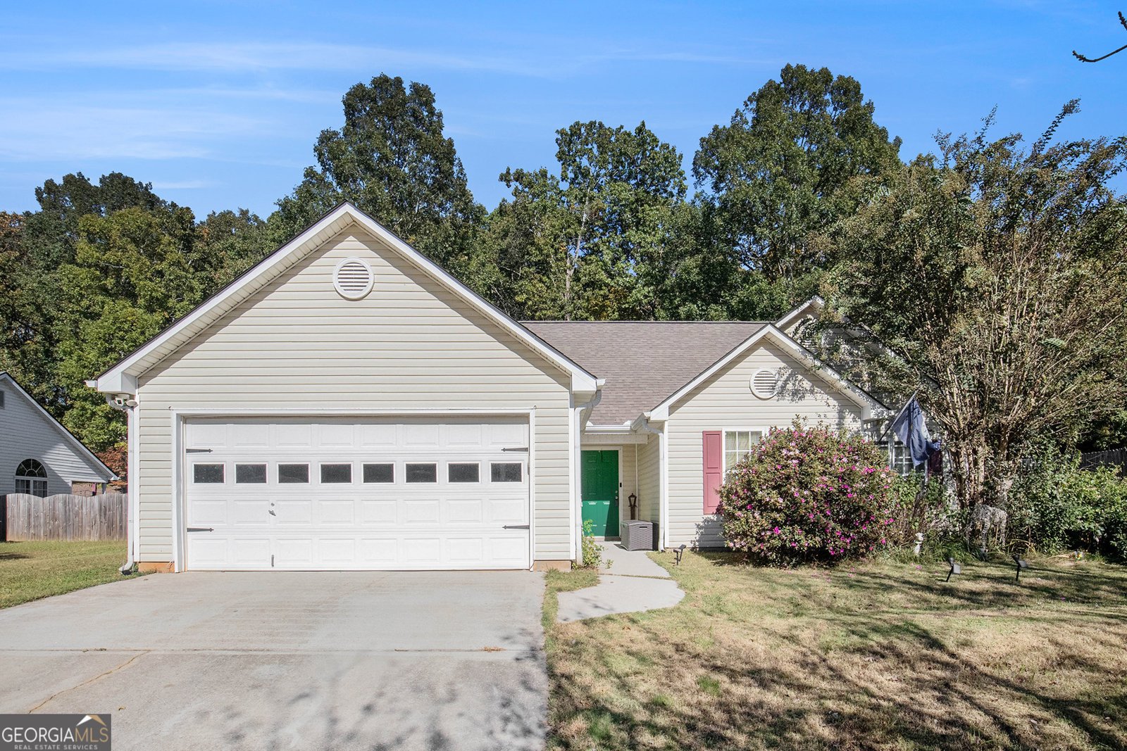 421 Arrowhatchee Drive Winder - Photo 1