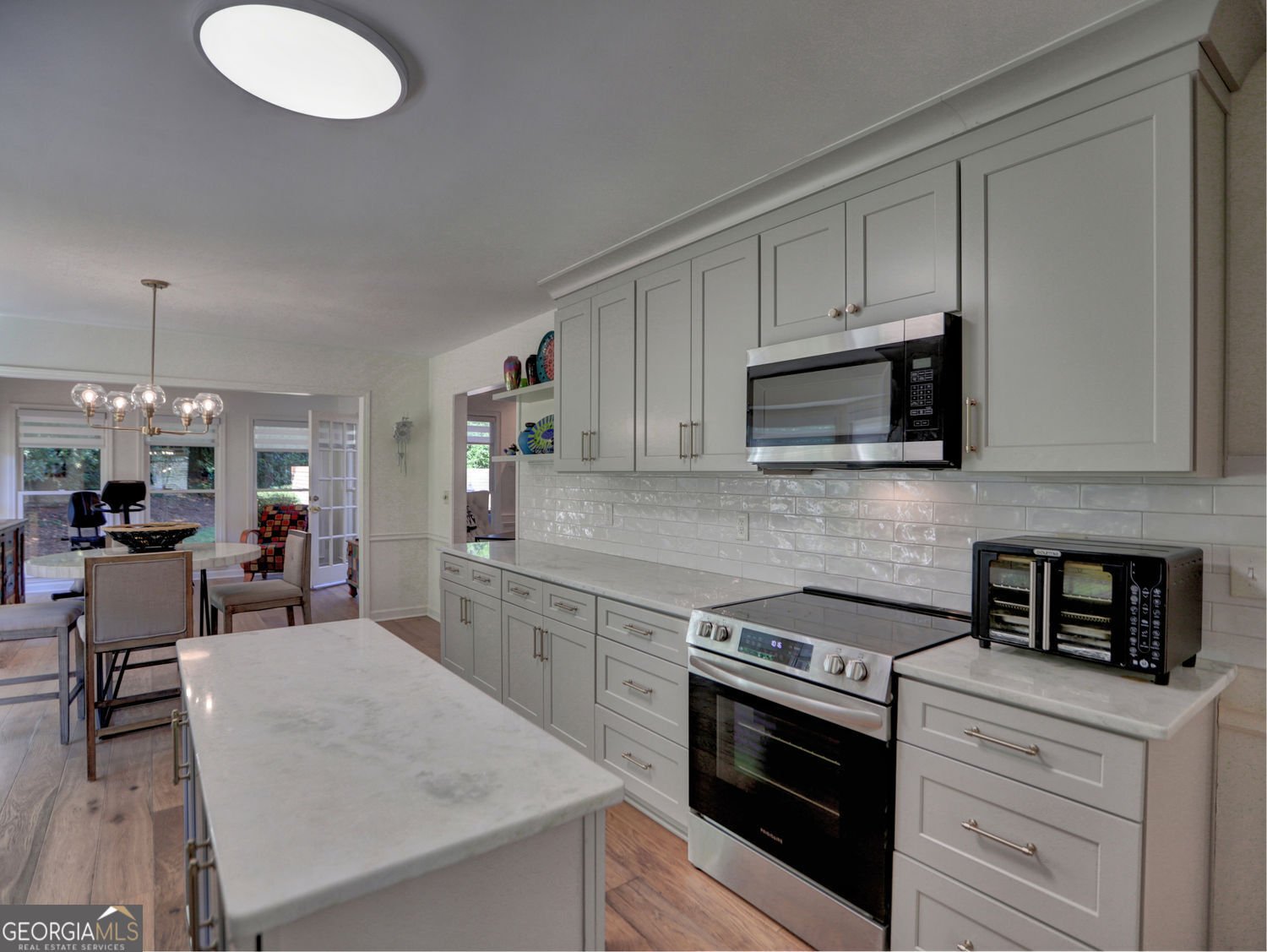 215 Hidden Meadow Drive Alpharetta - Photo 7