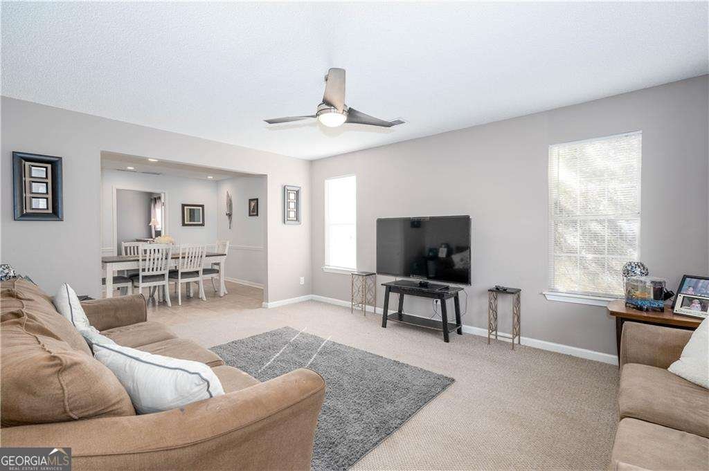 2727 Crestworth Lane Buford - Photo 10