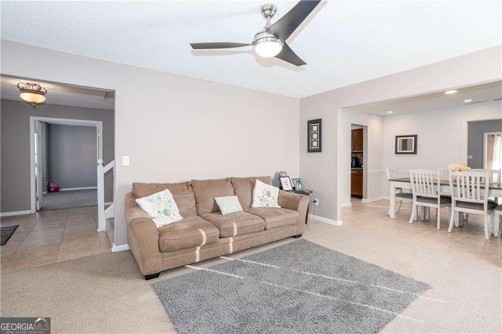 2727 Crestworth Lane Buford - Photo 11