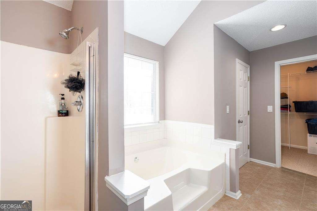 2727 Crestworth Lane Buford - Photo 32
