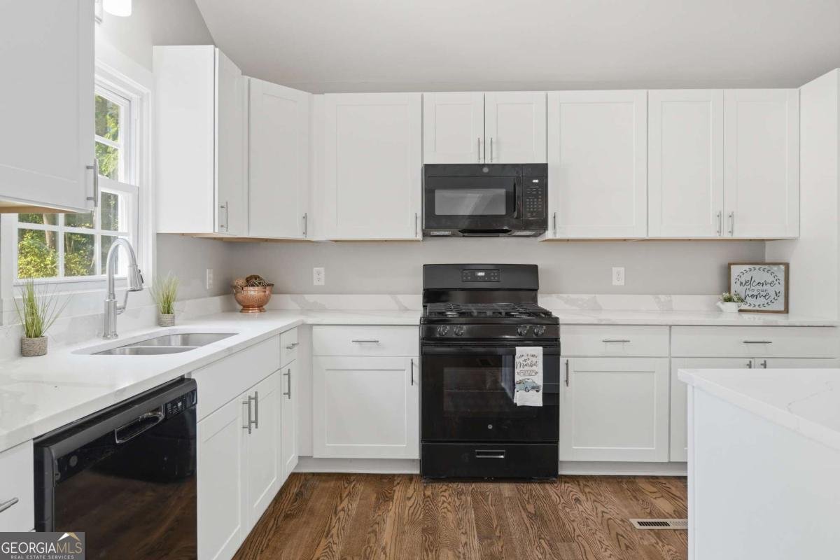 7900 Sweetwater Drive Douglasville - Photo 17