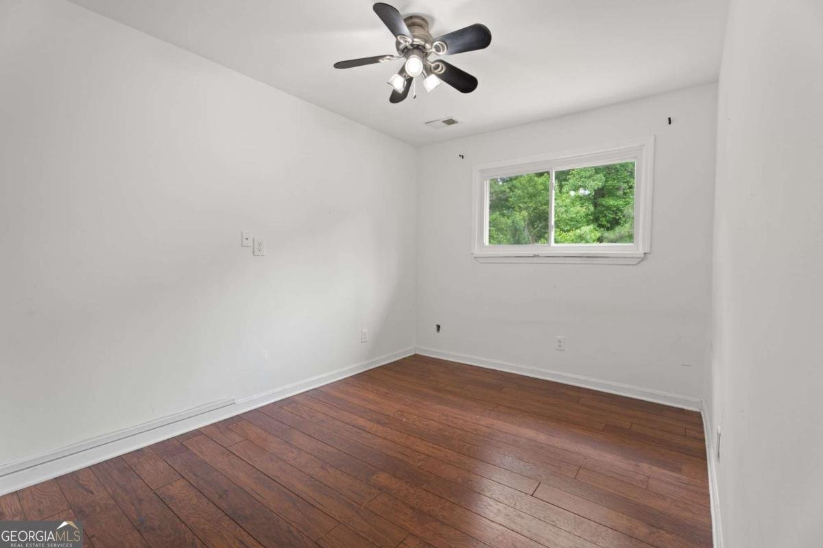 707 Garden Walk Drive Stone Mountain - Photo 18