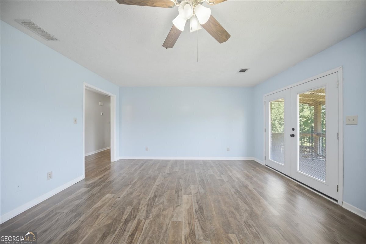 255 Frankie Lane Covington - Photo 12
