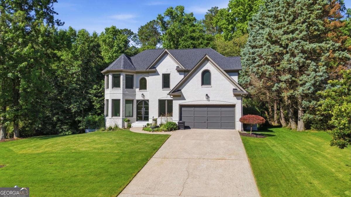 3590 Hidden Lake Drive Cumming - main photo