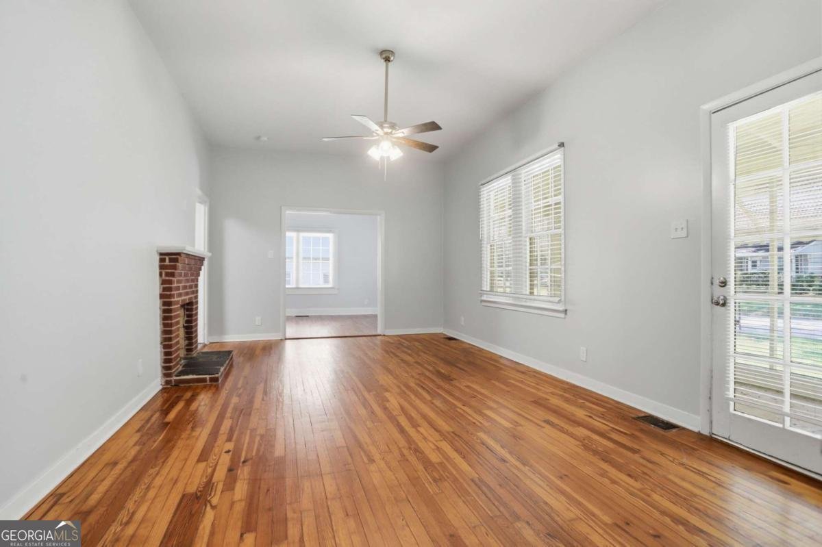 10 Woodlawn Avenue Hampton - Photo 12