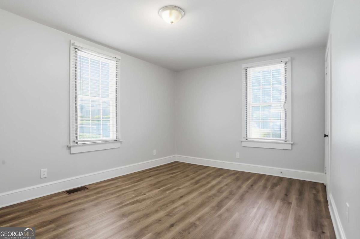 10 Woodlawn Avenue Hampton - Photo 23