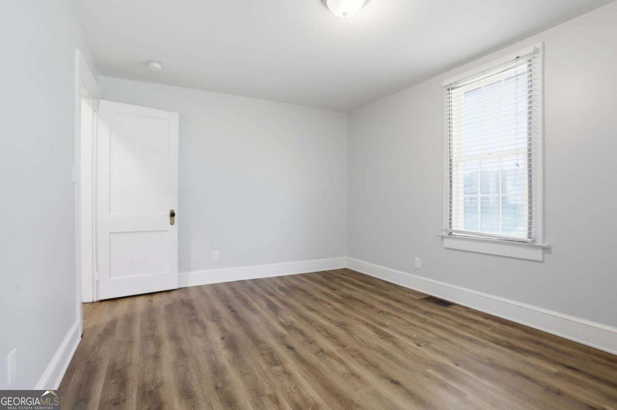 10 Woodlawn Avenue Hampton - Photo 24