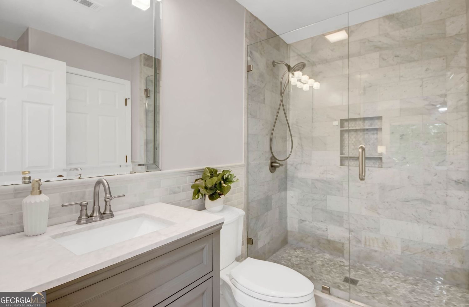3655 Habersham Road Atlanta - Photo 8