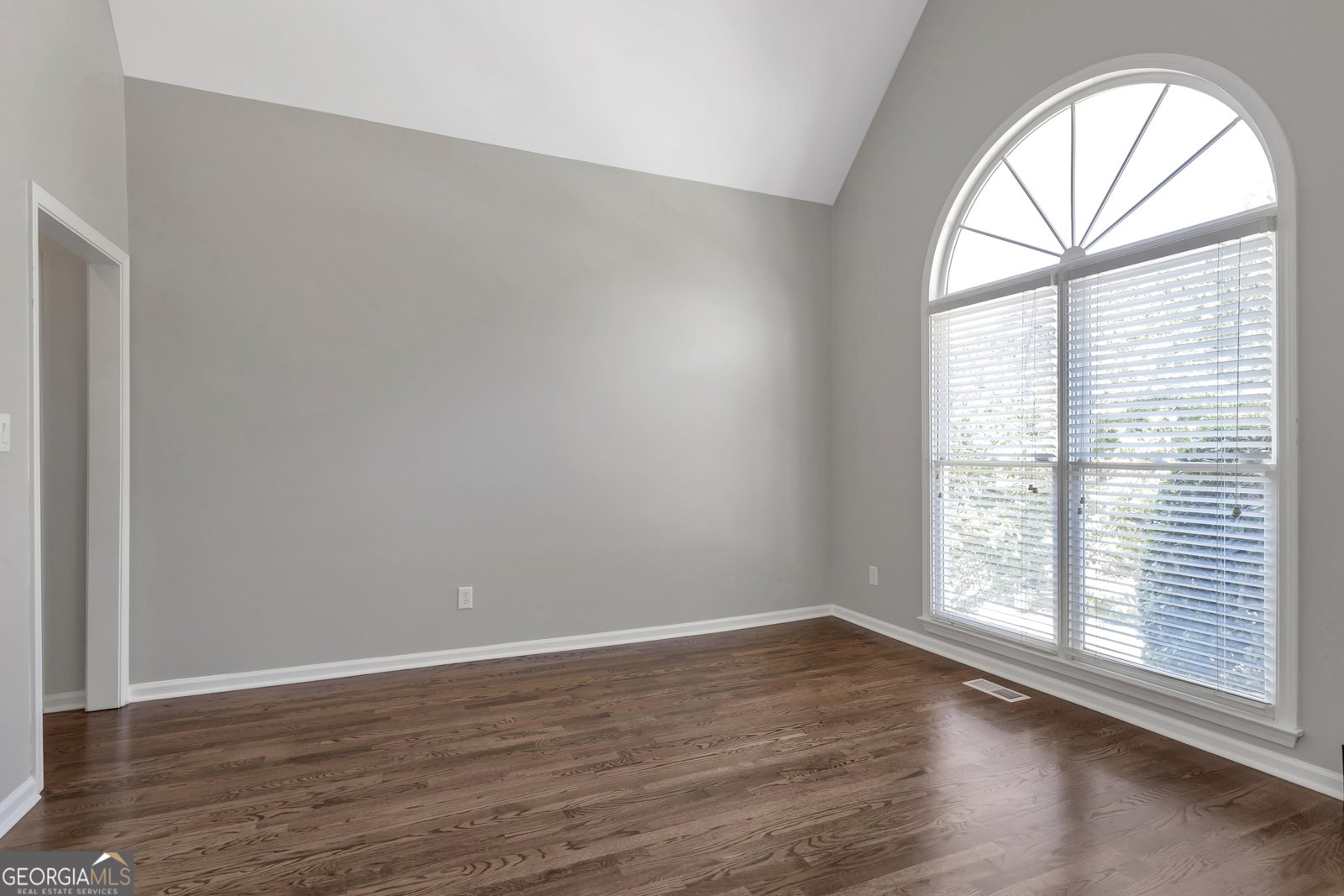4344 Aldenham Way Suwanee - Photo 14