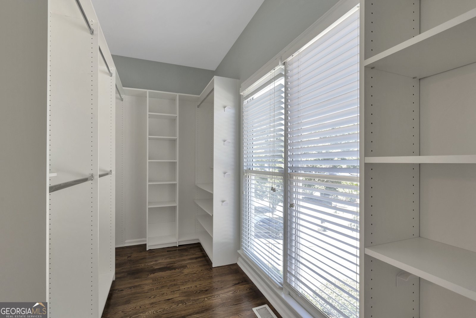 4344 Aldenham Way Suwanee - Photo 29
