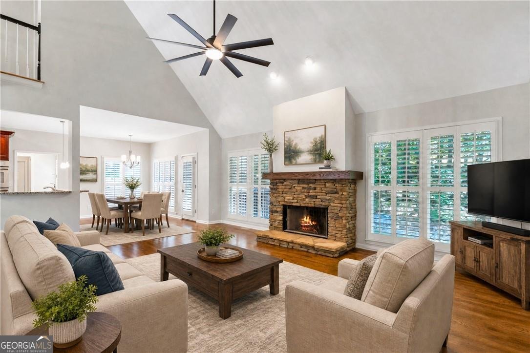 4344 Aldenham Way Suwanee - Photo 7