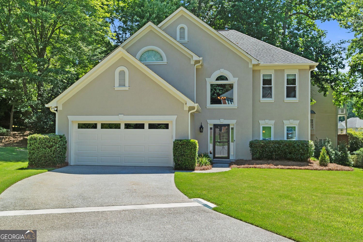 565 Windermere Park Court Alpharetta - main photo