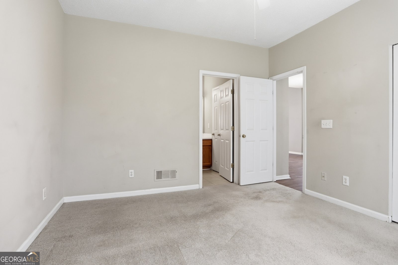 1635 Heyford Circle Kennesaw - Photo 16