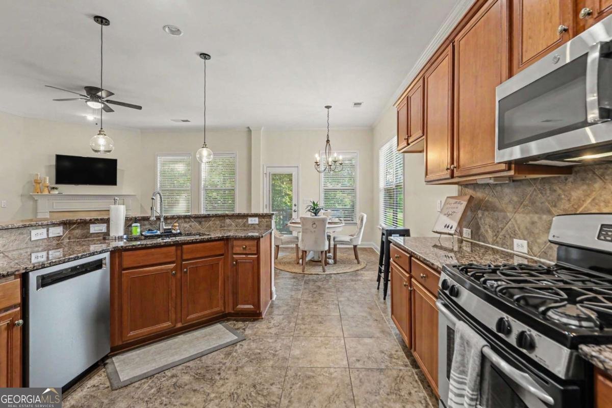 108 Greenview Drive Newnan - Photo 7