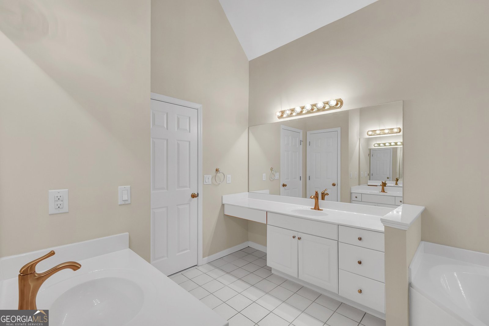 275 ROSE IVY Court Lawrenceville - Photo 13