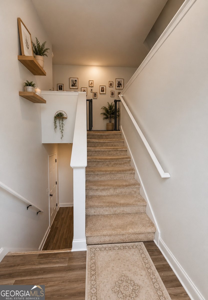 5510 Latham Manor Drive Gainesville - Photo 6