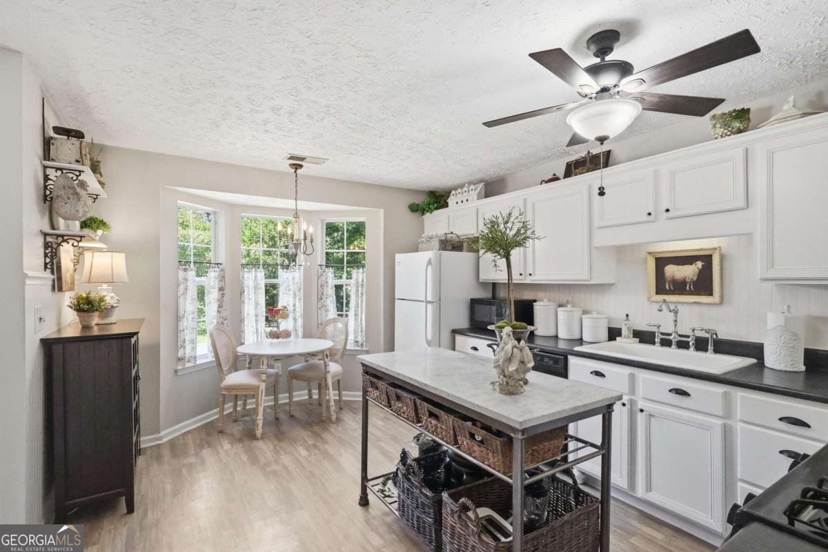 1428 Shiloh Way Kennesaw - Photo 6