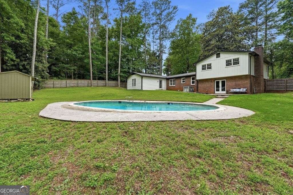 Photo 3