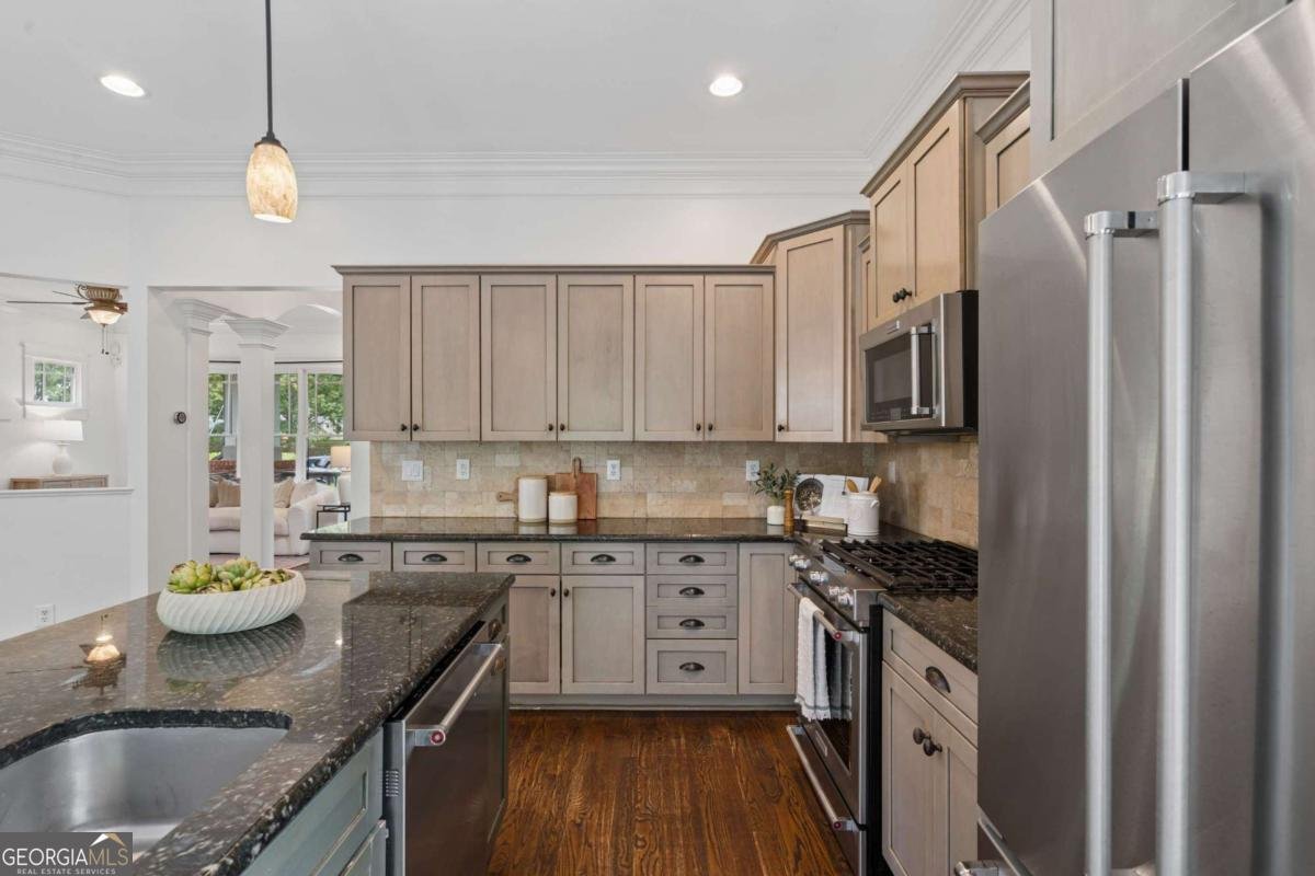 2129 Oakview Road Atlanta - Photo 16