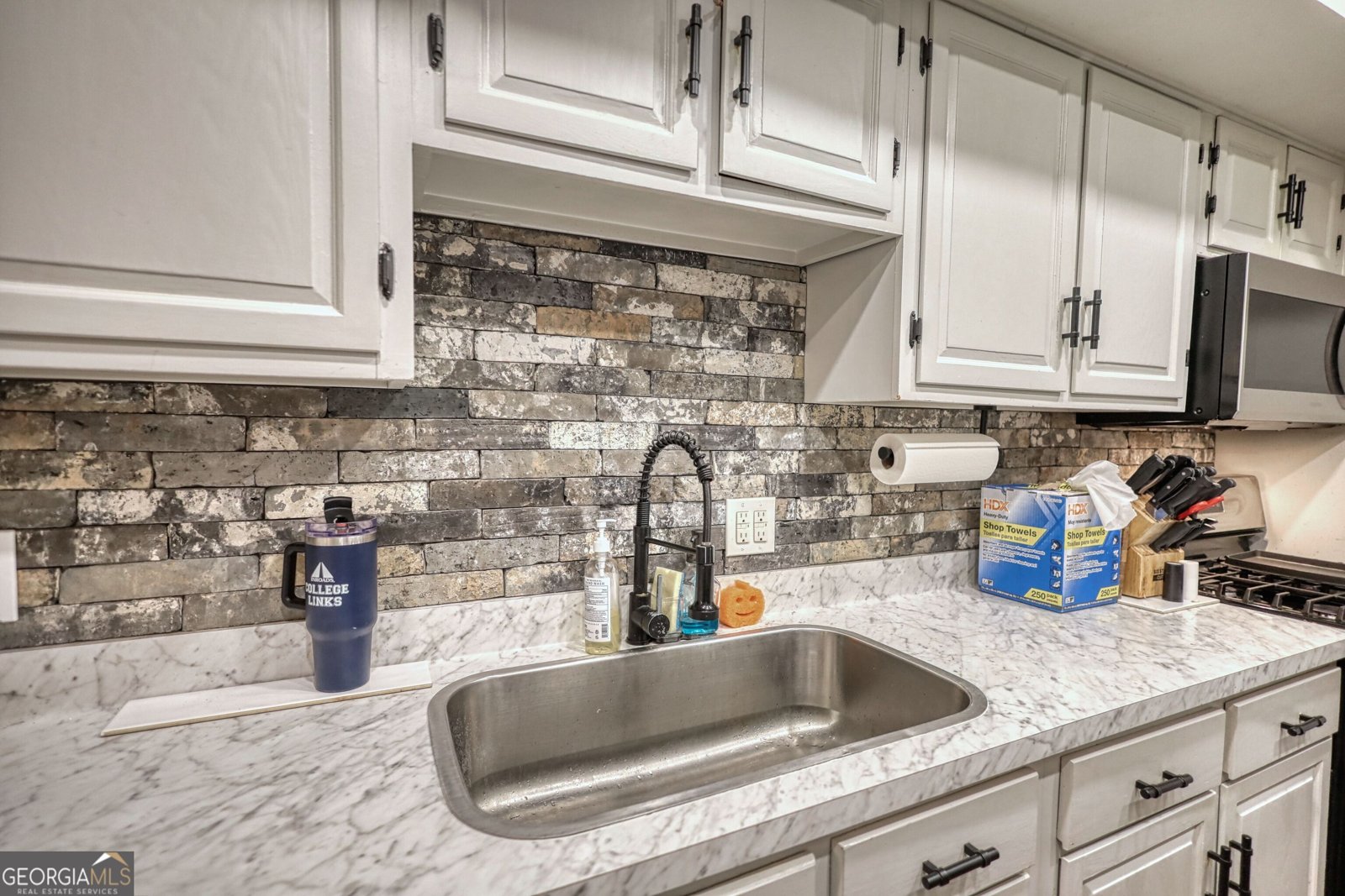 6851 Roswell Rd Apt C 8 Sandy Springs - Photo 17