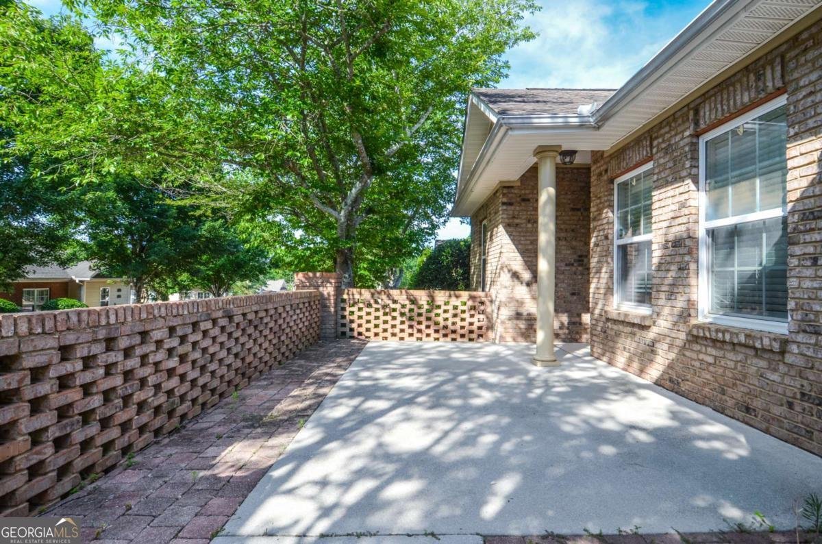 235 Villa Park Circle Stone Mountain - Photo 6