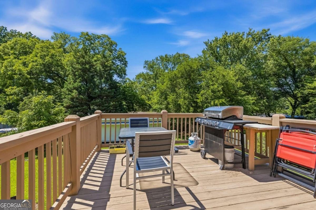 1085 Azalea Circle Marietta - Photo 8
