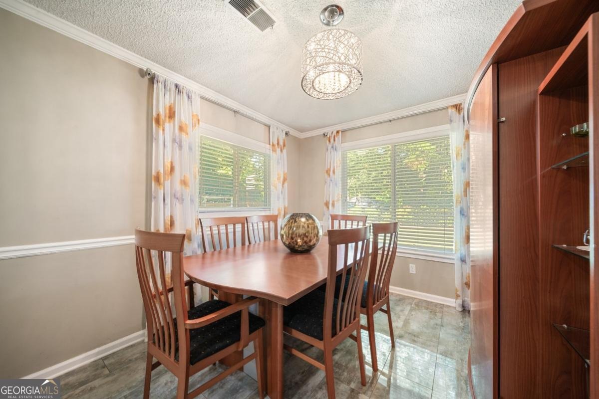 2760 Baramore Road Marietta - Photo 12
