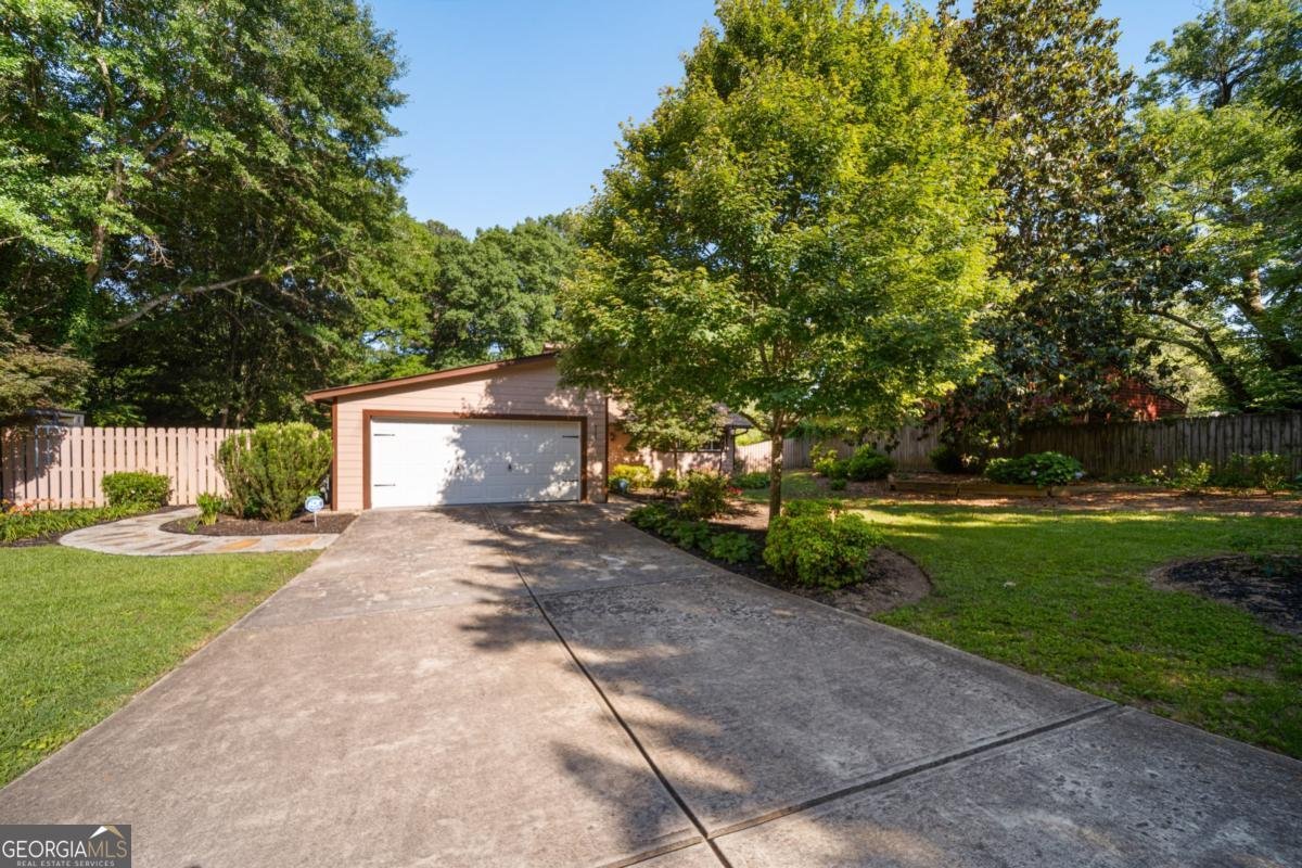 2760 Baramore Road Marietta - Photo 37