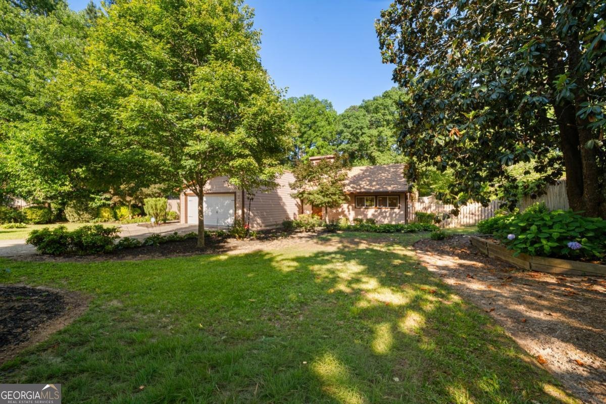 2760 Baramore Road Marietta - Photo 40