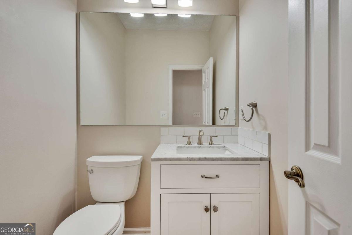 6551 Maid Marion Close Alpharetta - Photo 19
