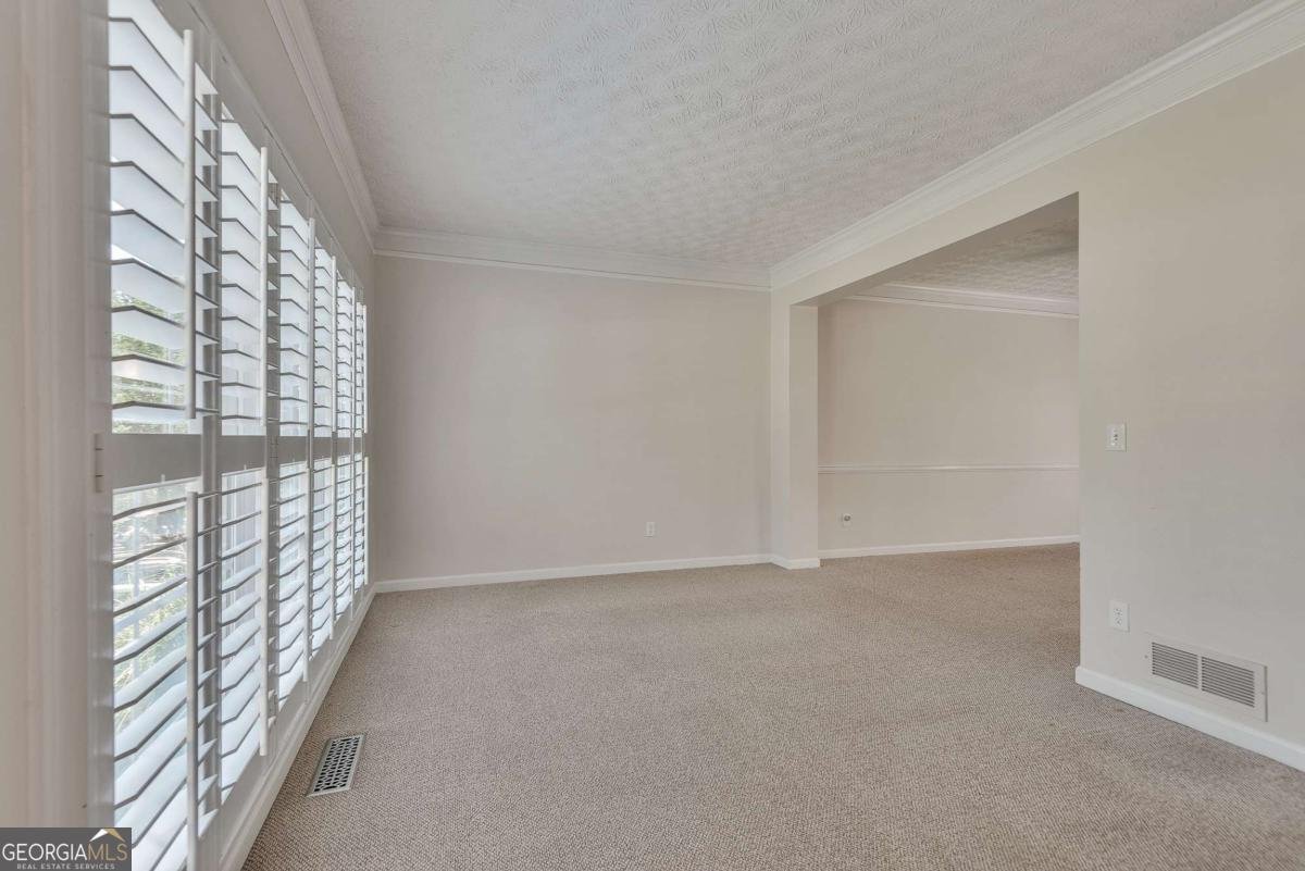 6551 Maid Marion Close Alpharetta - Photo 6