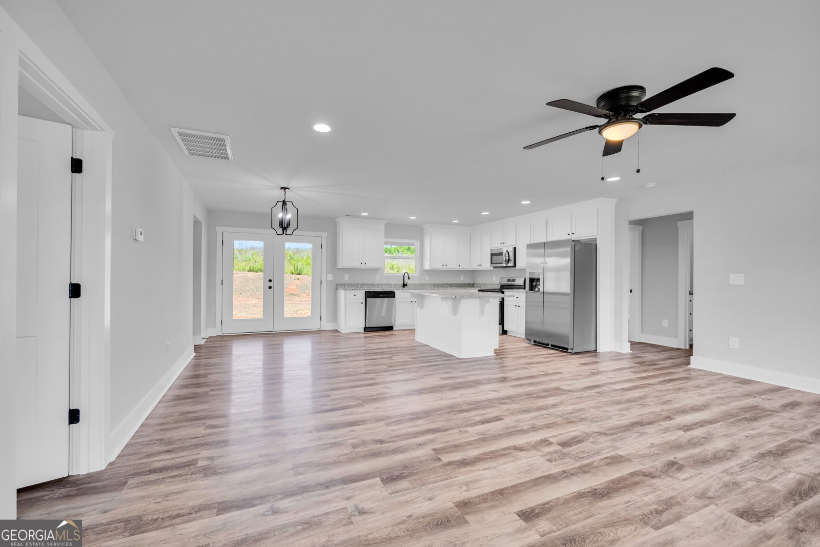 1122 Hwy 326 Carnesville - Photo 16