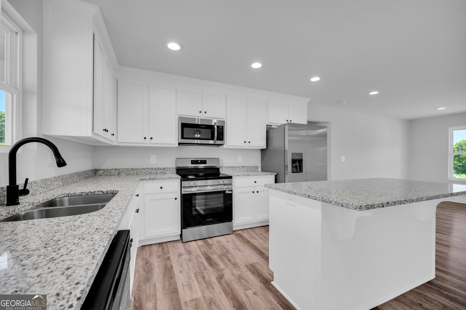 1122 Hwy 326 Carnesville - Photo 8
