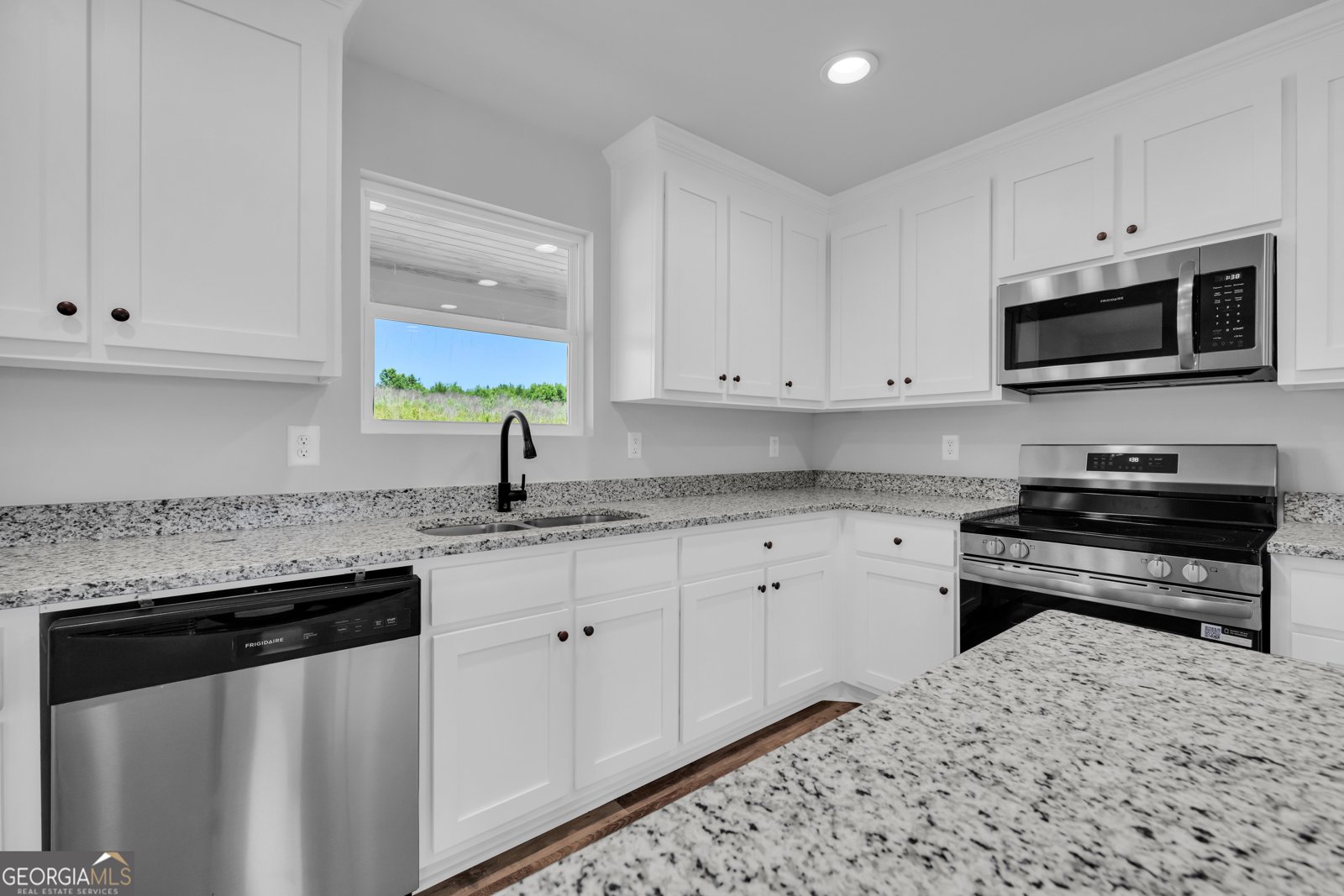 1122 Hwy 326 Carnesville - Photo 9