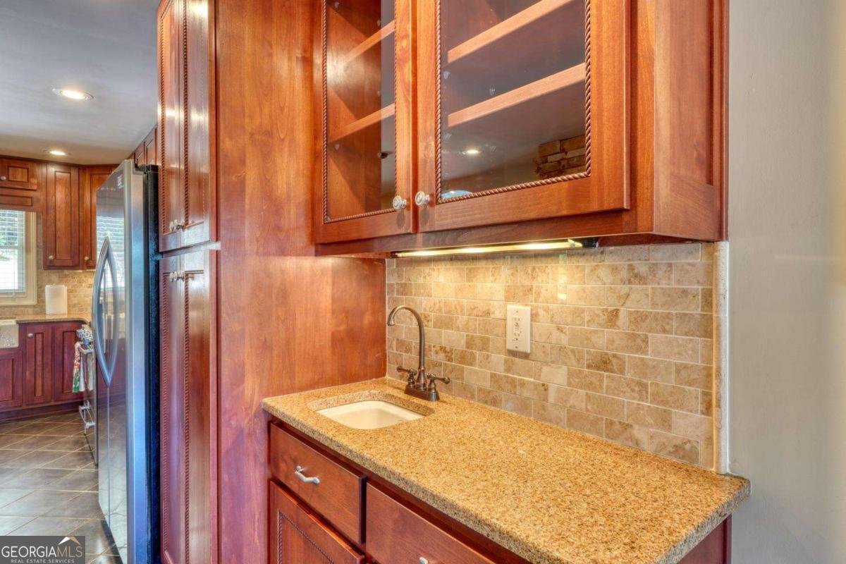 276 Lancelot Loop Clayton - Photo 16