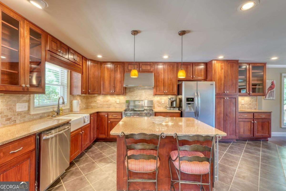 276 Lancelot Loop Clayton - Photo 18