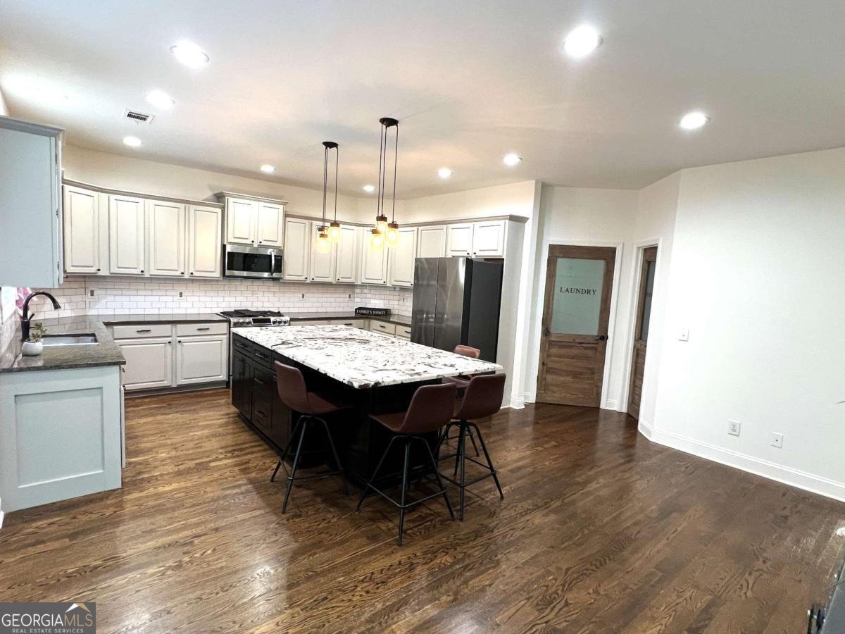 4375 Gavira Court Cumming - Photo 15