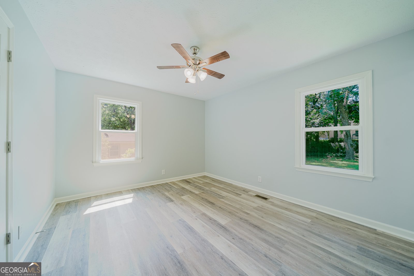 214 Oak Ridge Drive Byron - Photo 16
