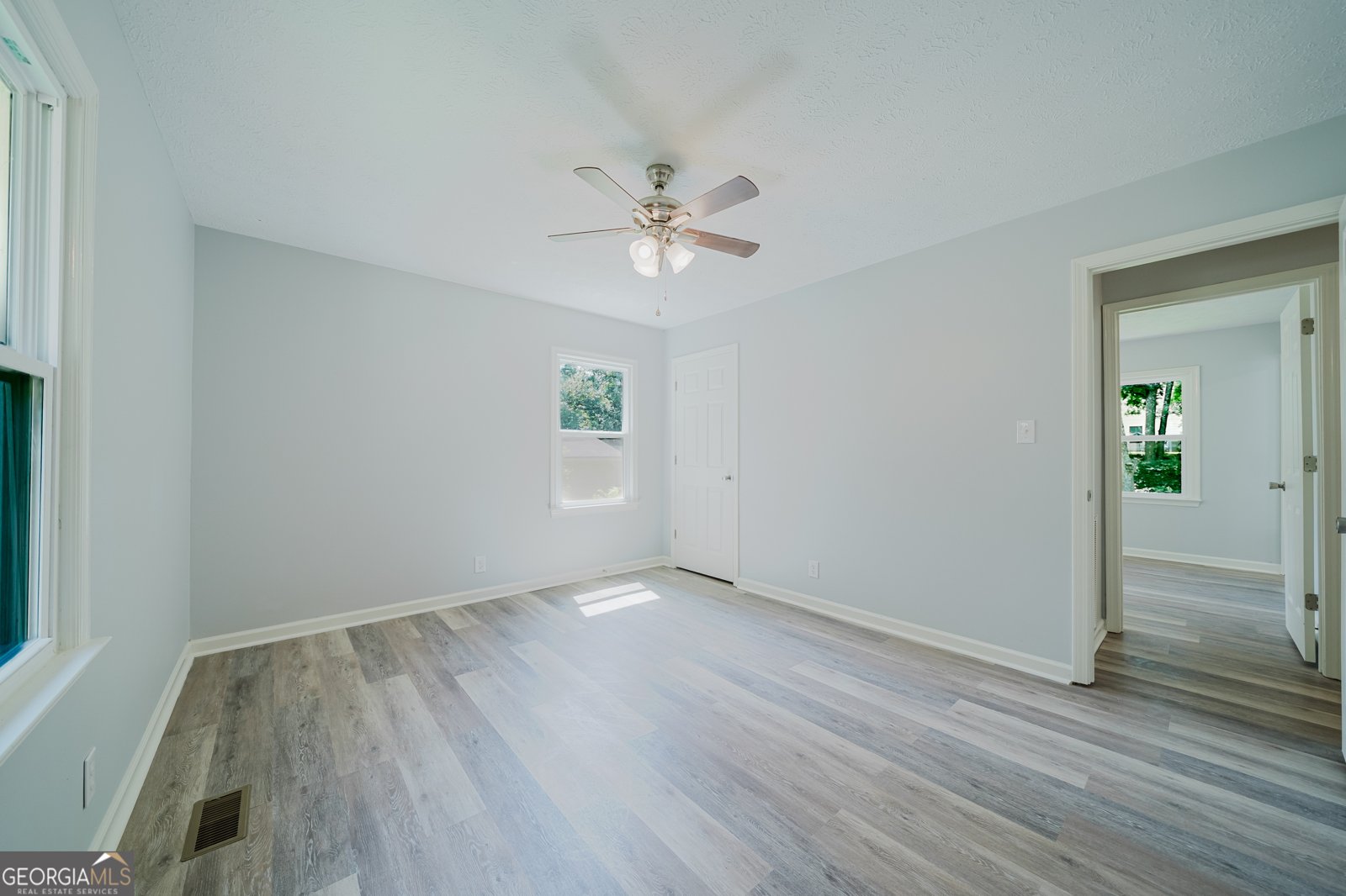 214 Oak Ridge Drive Byron - Photo 20