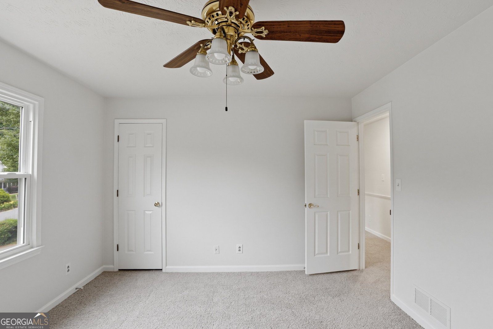 3839 Cotswold Drive Lilburn - Photo 13