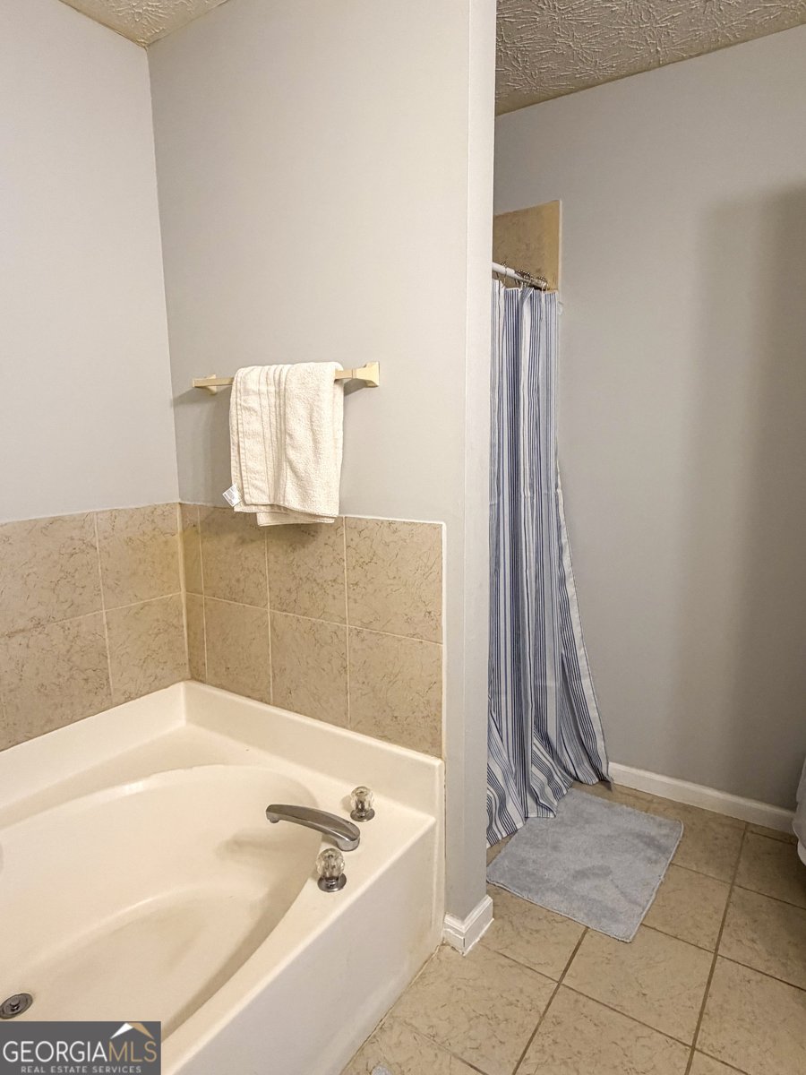 950 Foxworthy Lane Riverdale - Photo 14