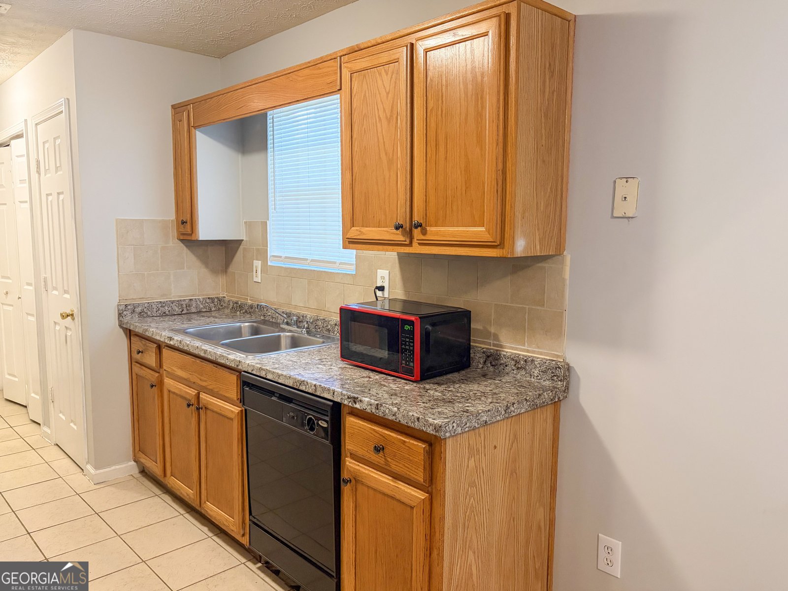 950 Foxworthy Lane Riverdale - Photo 17