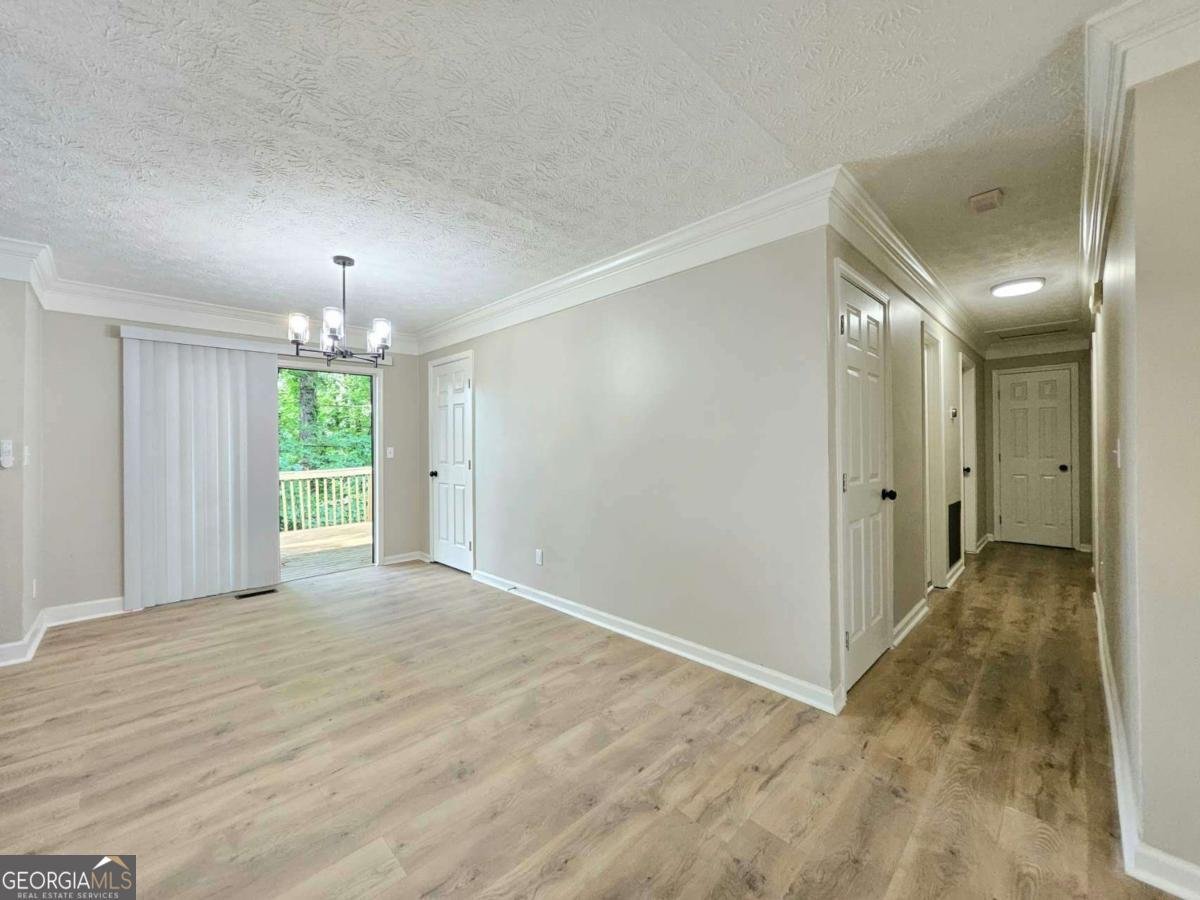 1178 Indian Way Lilburn - Photo 8