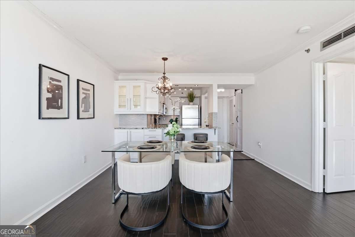 2870 Pharr Court South Atlanta - Photo 6