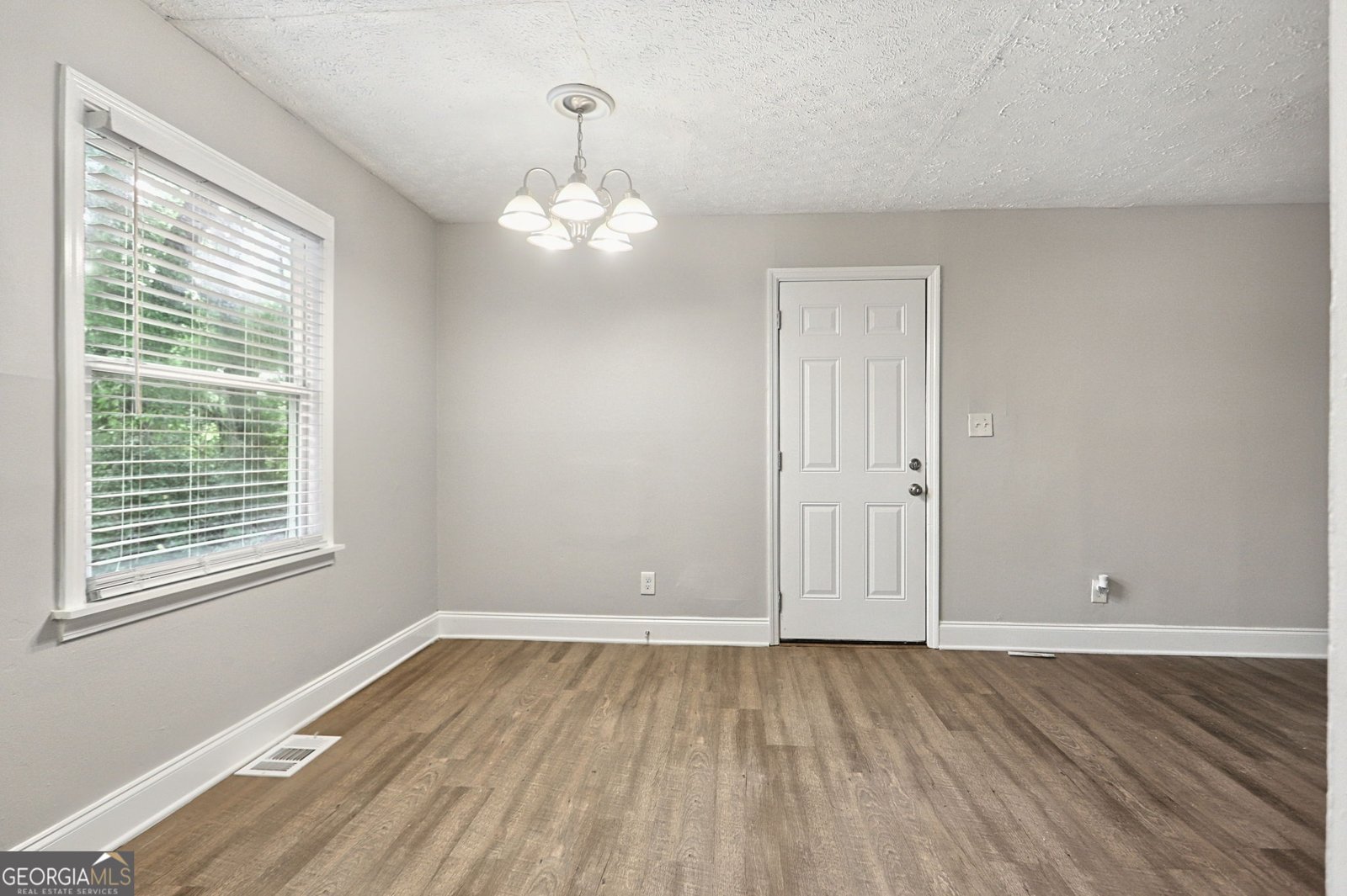3566 Fairlane Drive Atlanta - Photo 9
