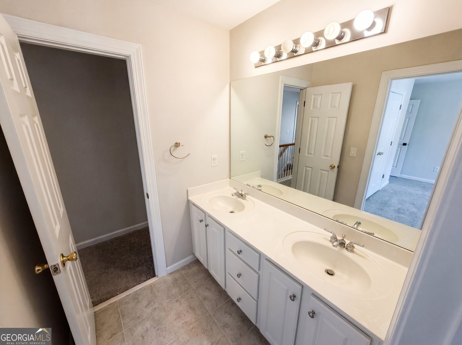 1231 Dunwoody Village Drive Atlanta - Photo 17